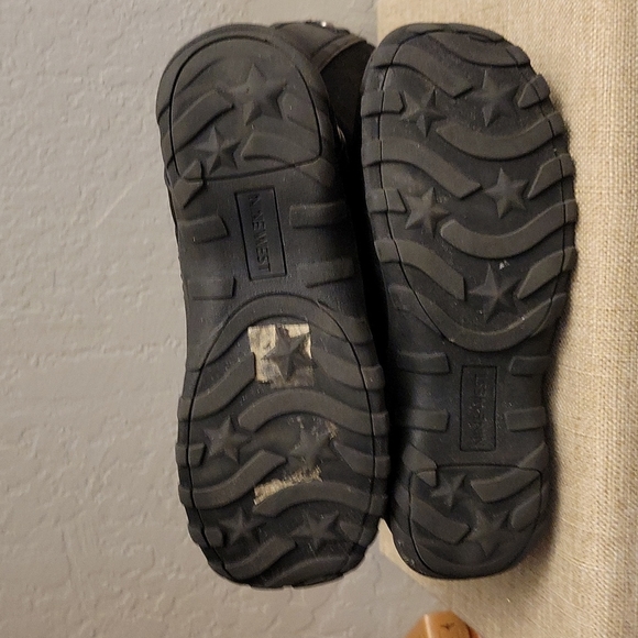 NINE WEST Girls Daffodil Knee High Zipper Boots 4 Black - Picture 10 of 10